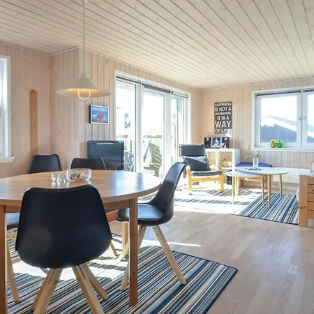 2 Bedroom Pet Friendly In Tatil Evi